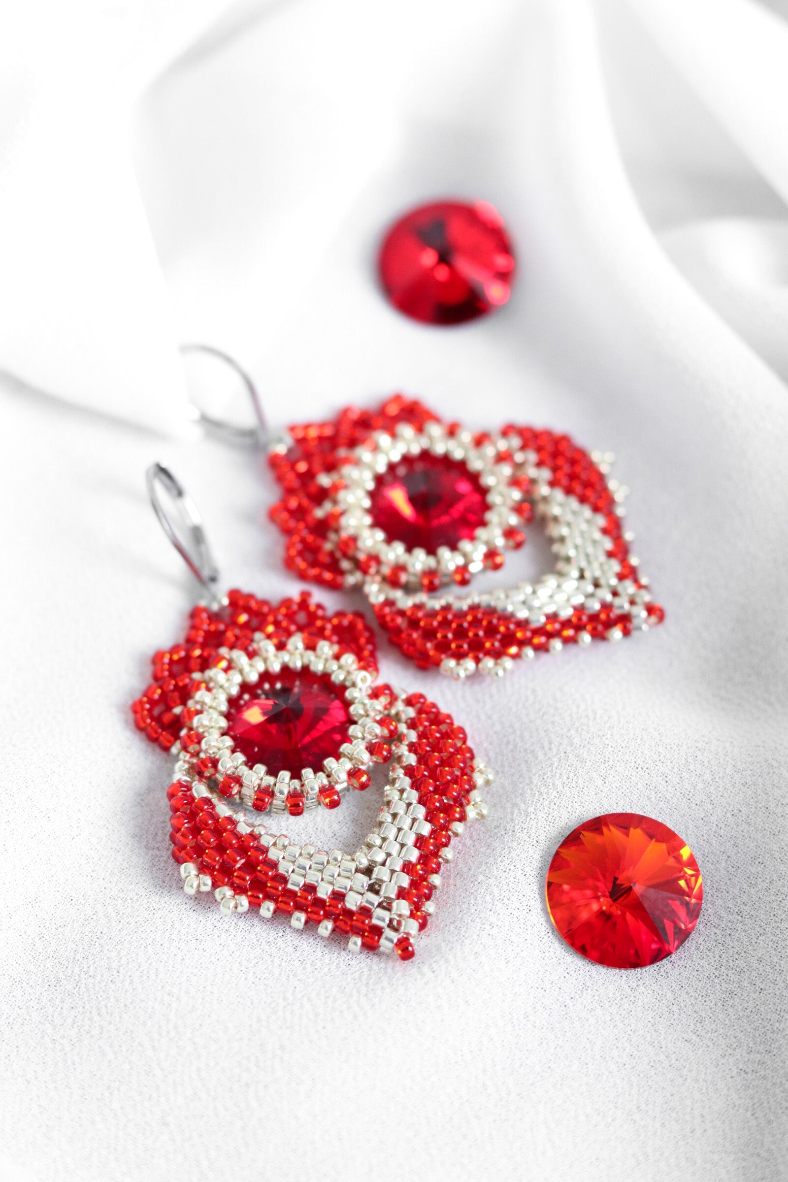 Náušnice "Alisma" Červeno-strieborné