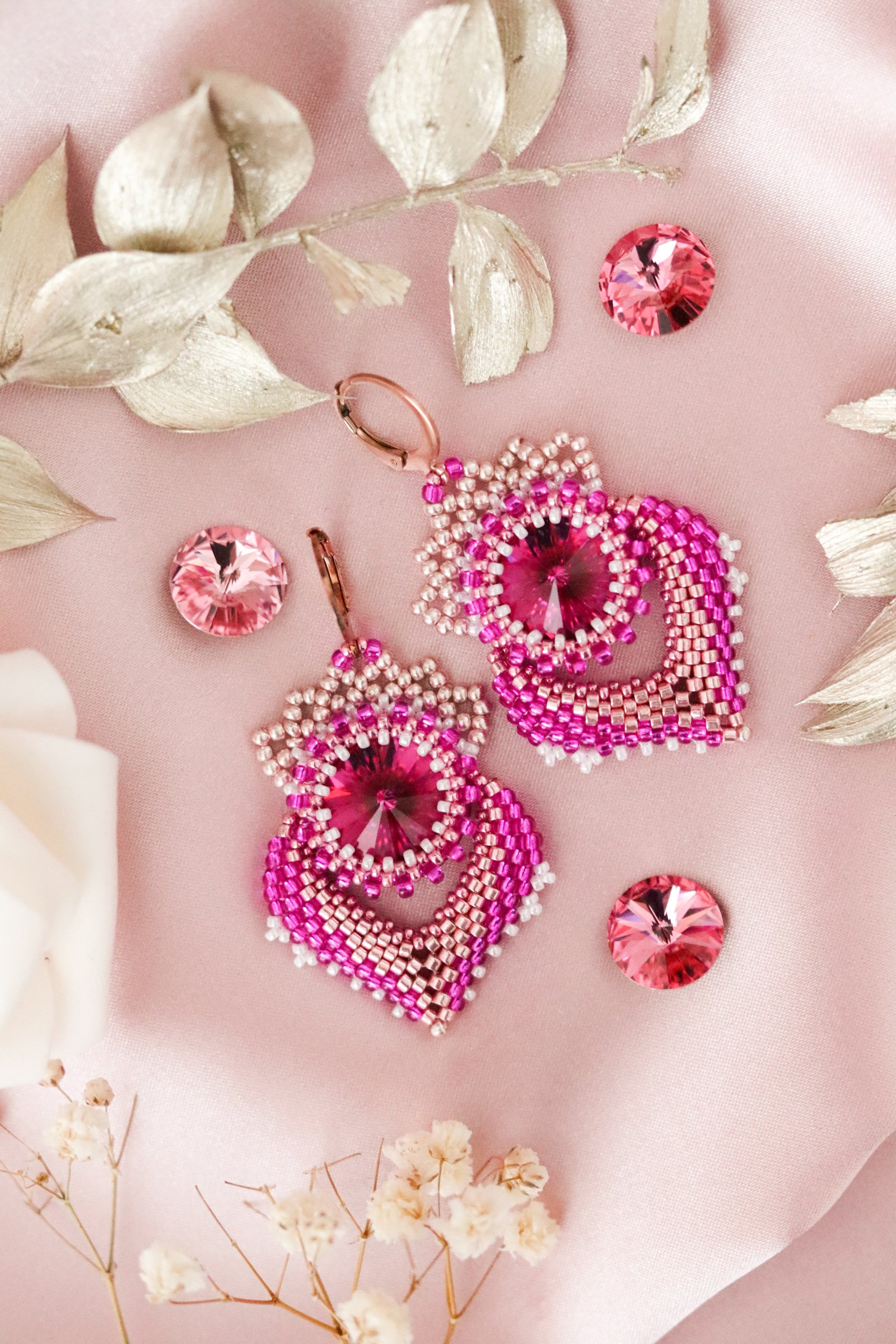 Náušnice "Alisma" Fuchsiové