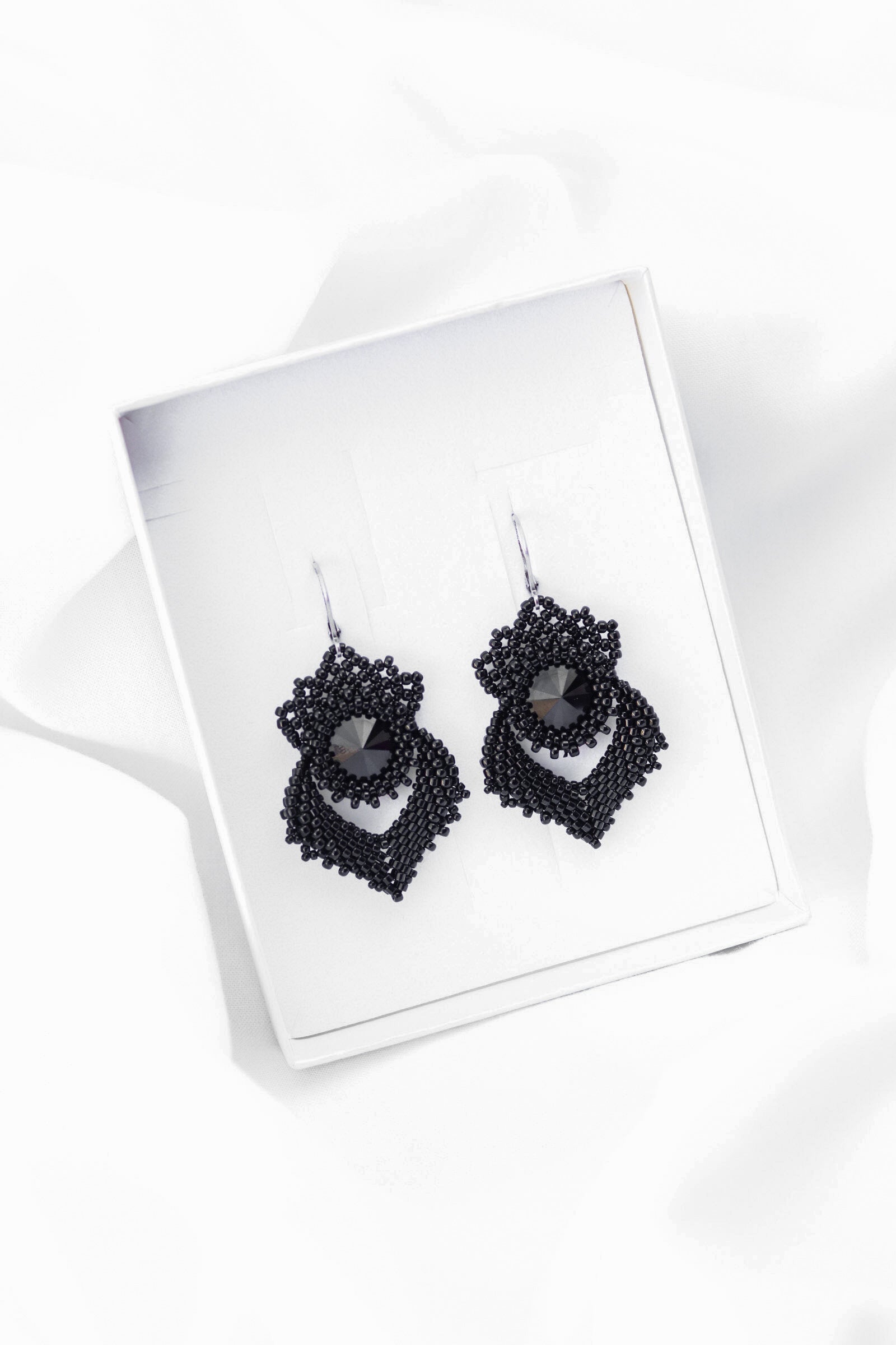 Náušnice "Alisma" čierne