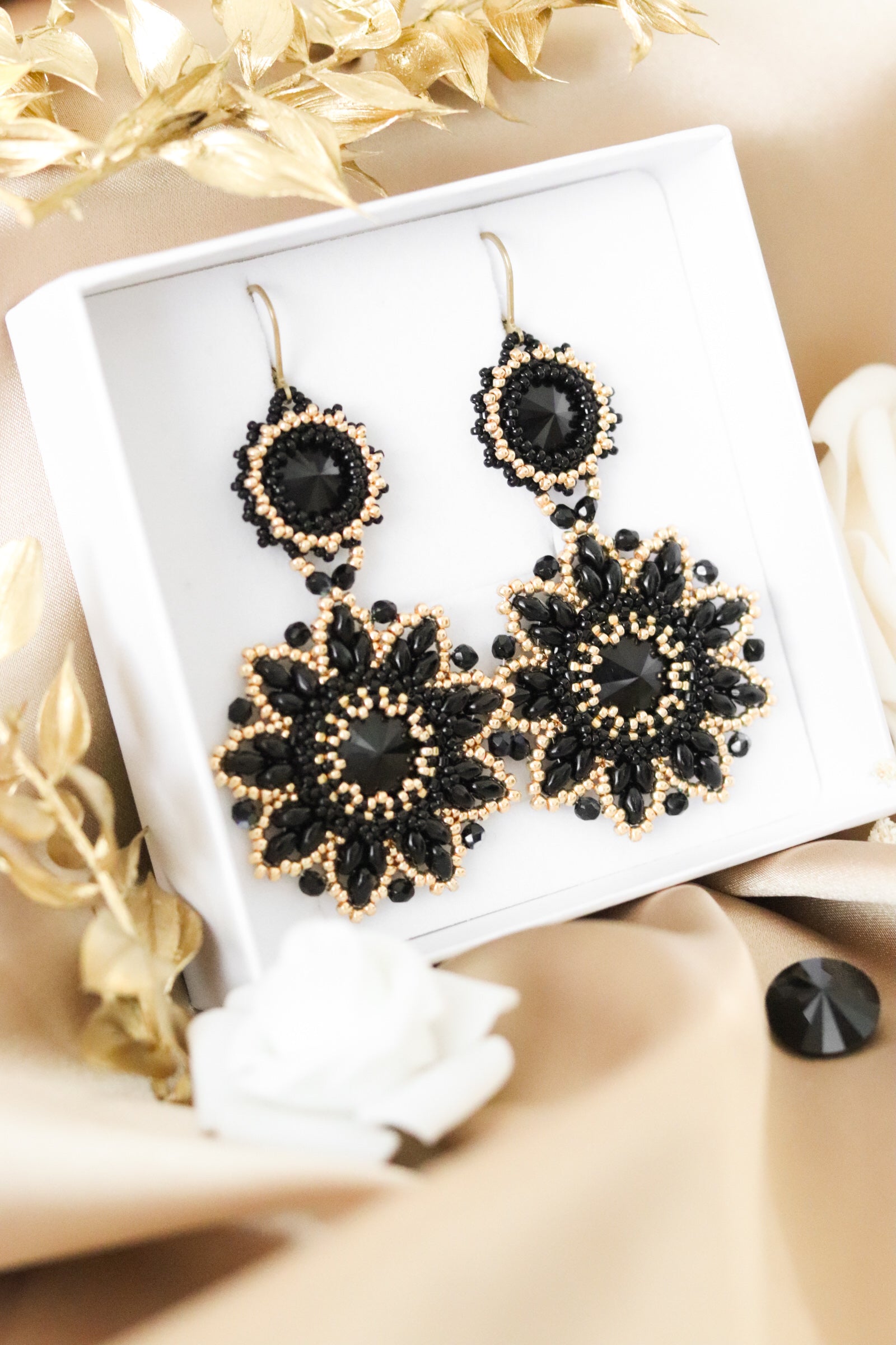 Náušnice “origin” čierne plesové