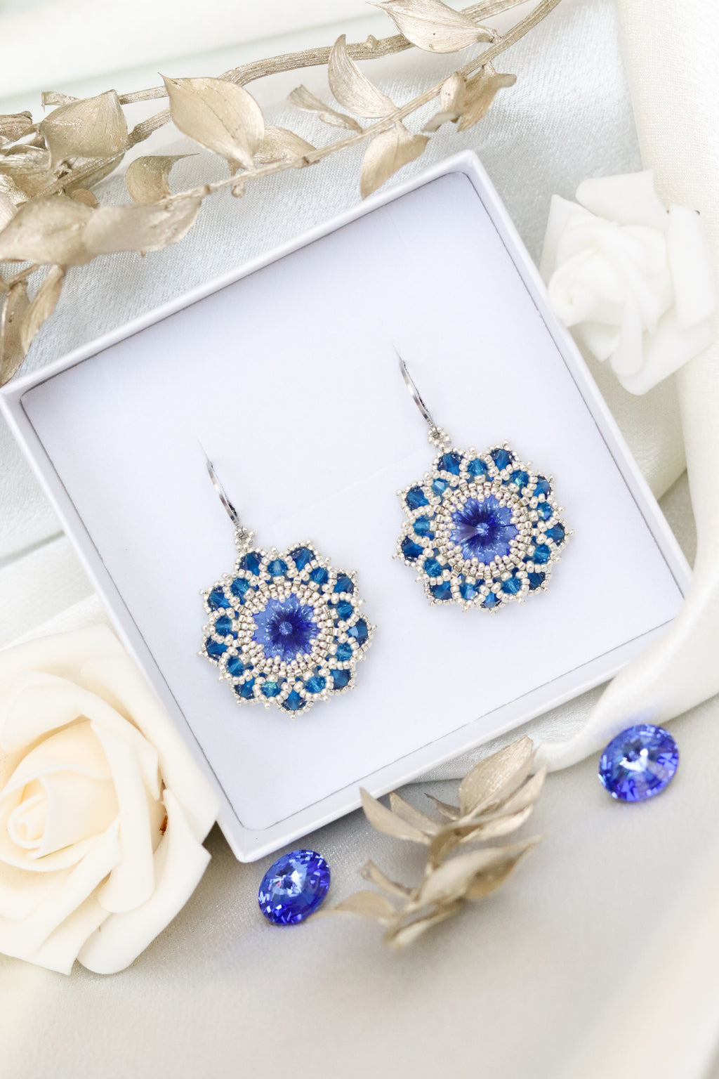 Náušnice “Flora” Slabomodré