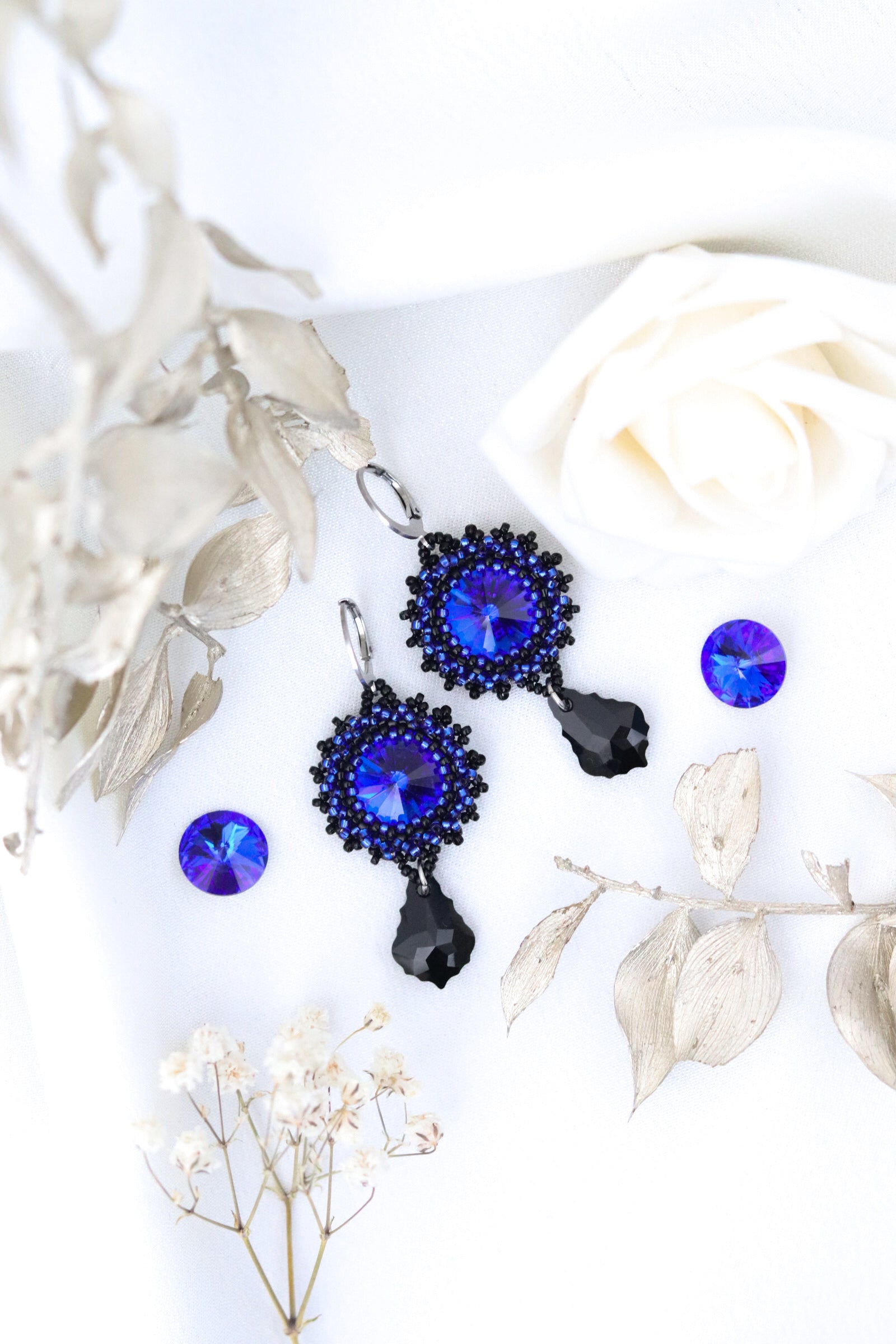 Šité náušnice “Classic” modré