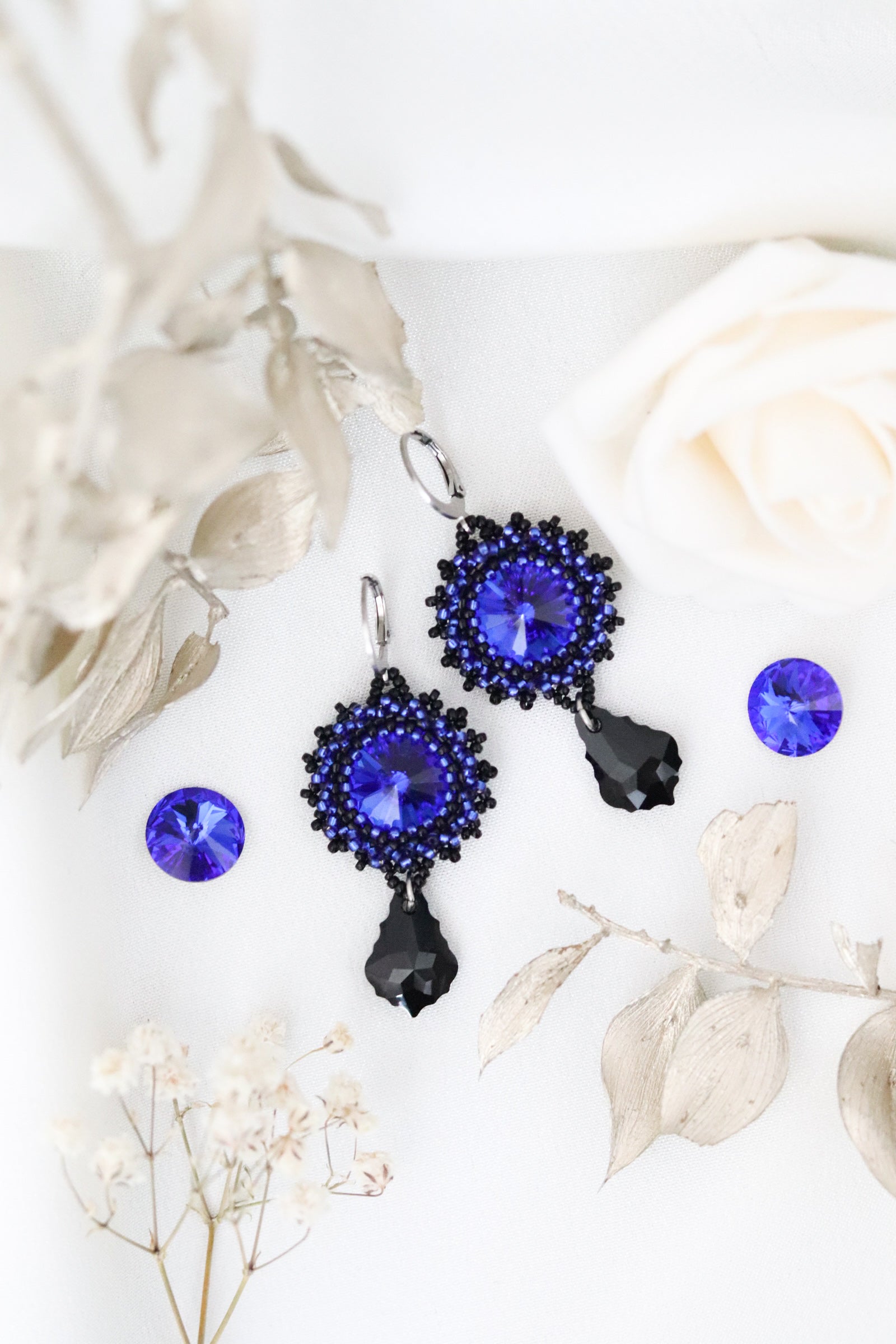 Šité náušnice “Classic” modré